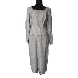 Anne Klein Women's Grey Lace Lined Short Top Long Skirt Sequins Size 8 Formal